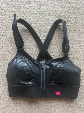 SHEFIT Shiny Snakeskin Black Front-Zip High-Impact Sports Bra